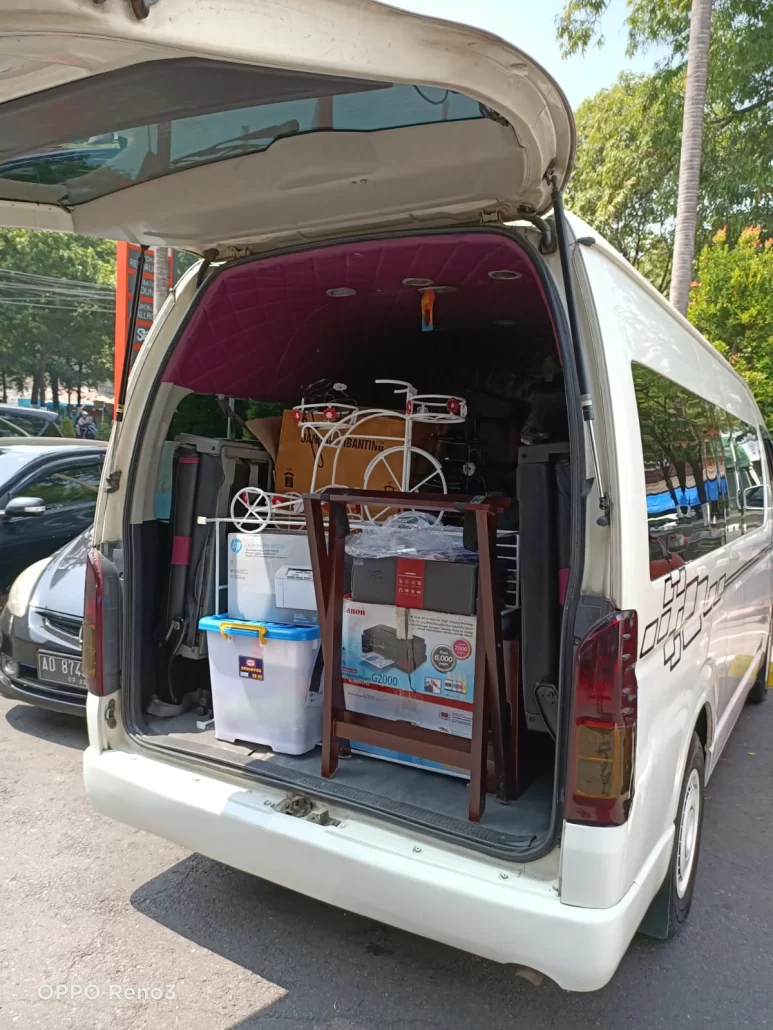 Pengiriman Barang Paket Kilat